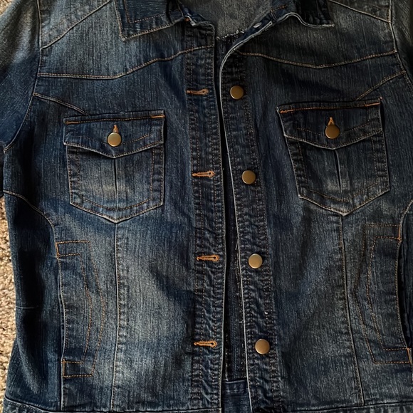 Blue Jean jacket - Picture 2 of 2